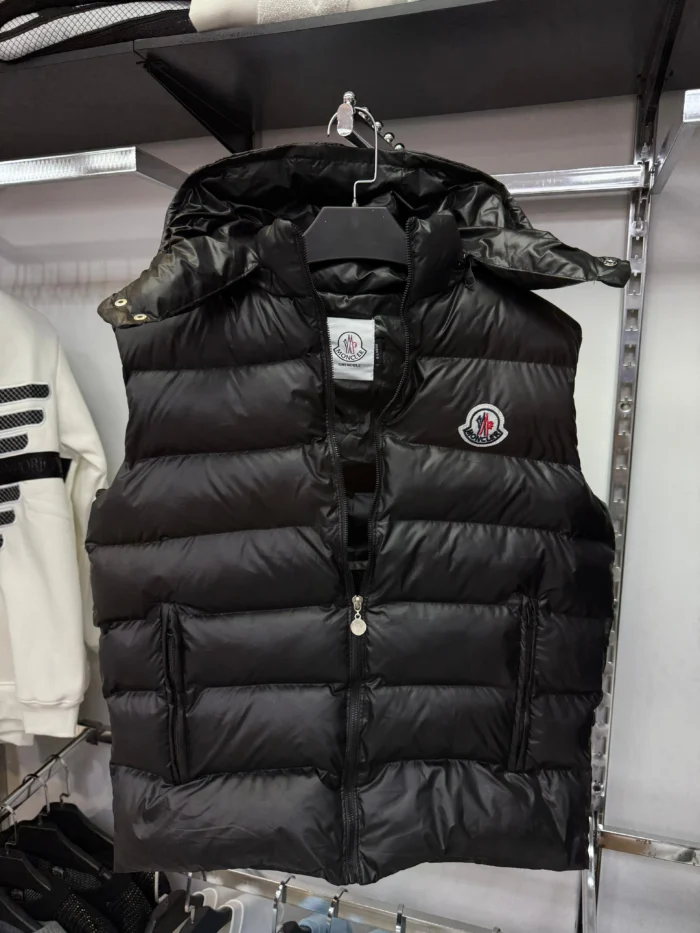 Dodge Vest Moncler Black - Image 3